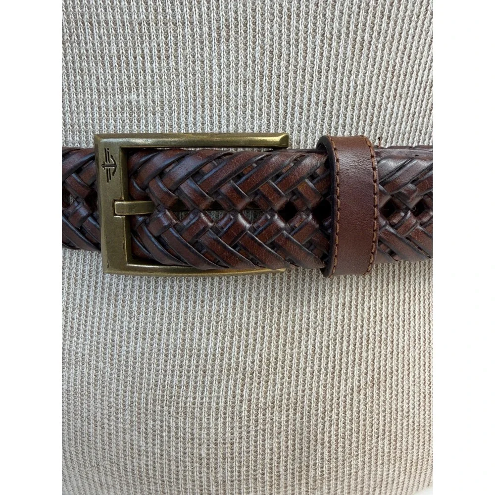 Dockers woven braided